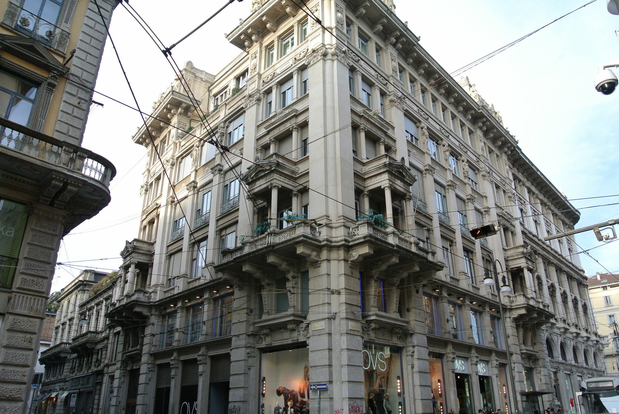 Duomo Inn Milánó Kültér fotó